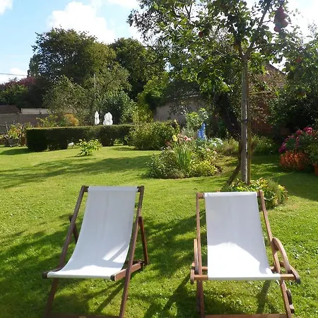 Frühstückspension D'hotes - Le Jardin Des Patissons 3*