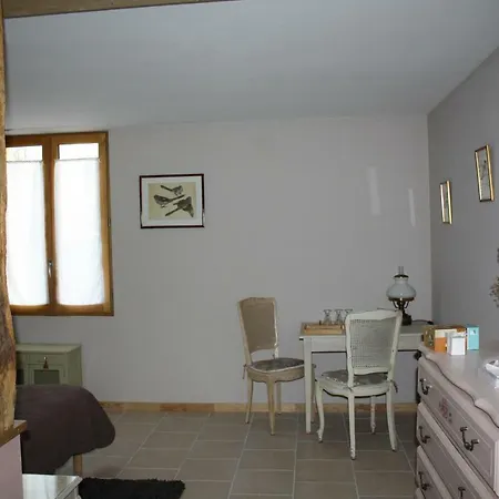 Frühstückspension D'hotes - Le Jardin Des Patissons 3*